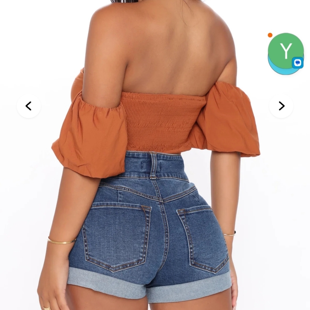 Women's Off-Shoulder Ruched Top in Brown - Picture 2 of 3